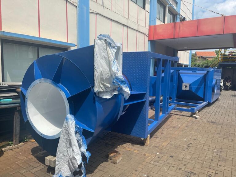 Booth and air supply equipment loaded on a truck for a customer in Tangerang