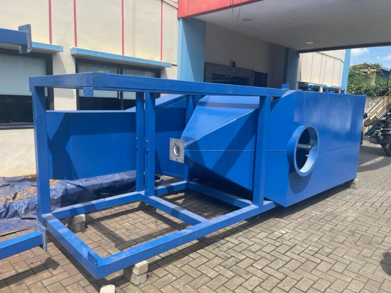 Booth and air supply equipment loaded on a truck for a customer in Tangerang